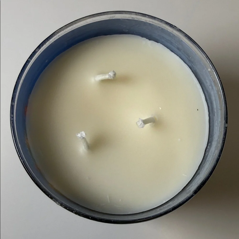Bath & Body Works Sweater Weather Soy Wax Blend Retired 3 Wick Candle